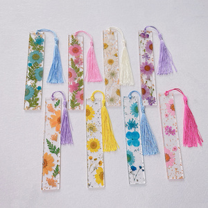 Custom New Dried Flower Resin Bookmark Gift for School Kids Resin Floral Glitter Promotional Bookmarks for Paper Book DIY Gifts