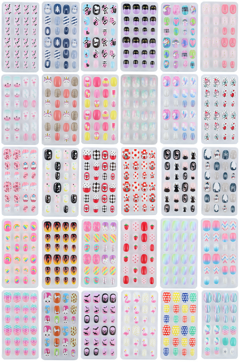 Wholesale 24Pcs False Nails Full Cover Removable Adhesive Nail Sticker kids Press On Nails For Girls