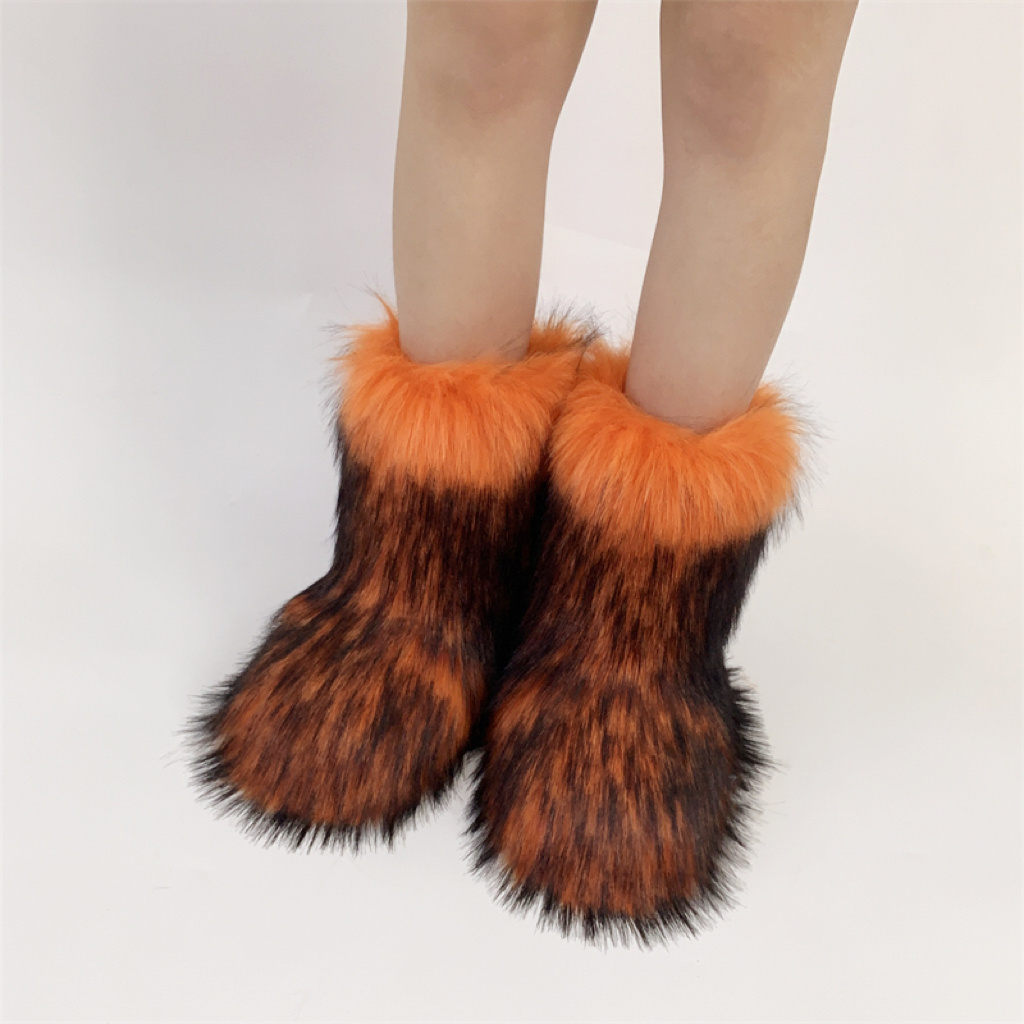 Hot Sale Large Winter Warm Furry Boots Middle Boots Thickened Faux Fur Raccoon Flat Sole Snow Boots Women Shoes