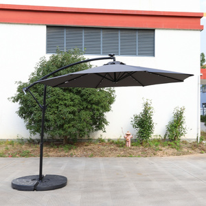 Best Manufacturer Outdoor Furniture Garden Large Patio Solar Umbrella with Solar Lights