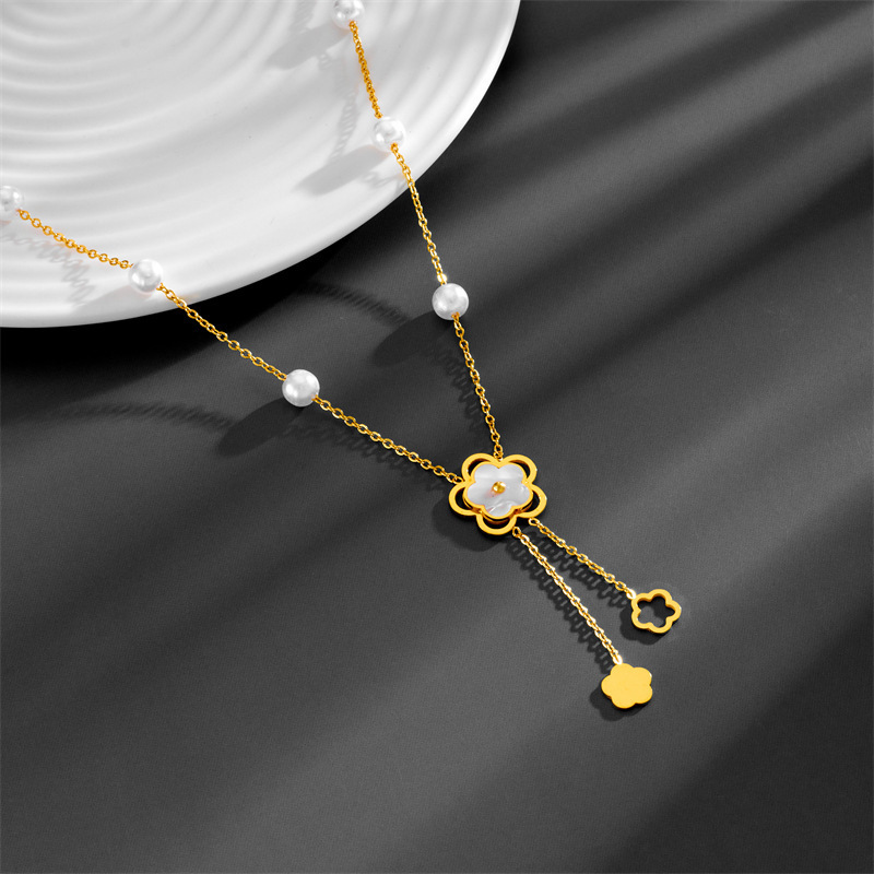 2023 Fashion Waterproof Jewelry 18K Gold Plated Shell Flower Stainless Steel Pendant Necklace For Women YF3618