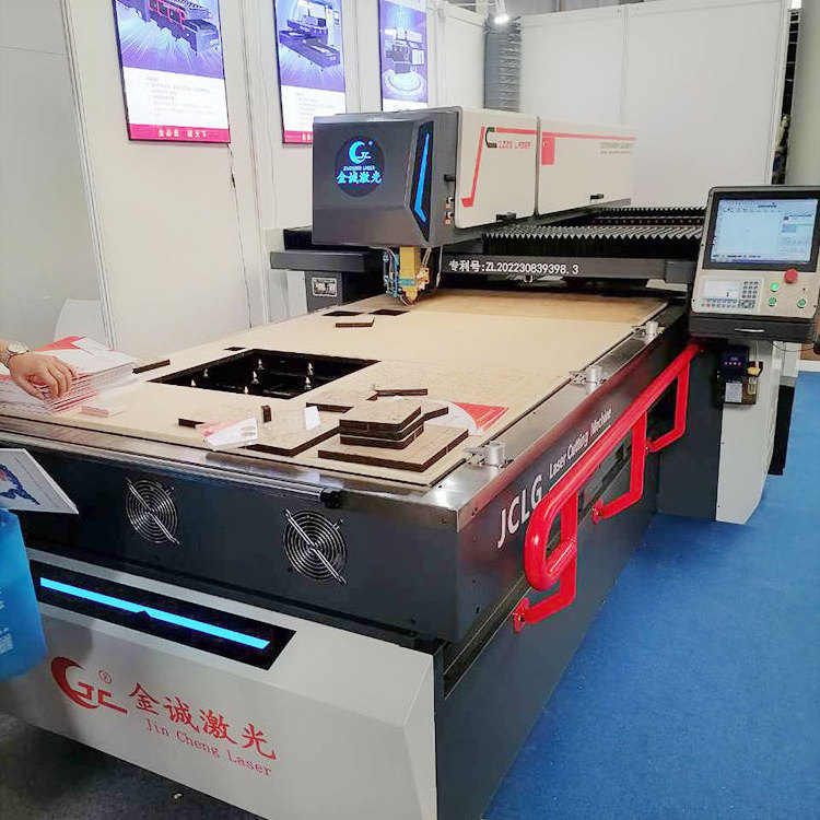 customized steel blades 400w 600w co2 laser die board cutting machine for die making