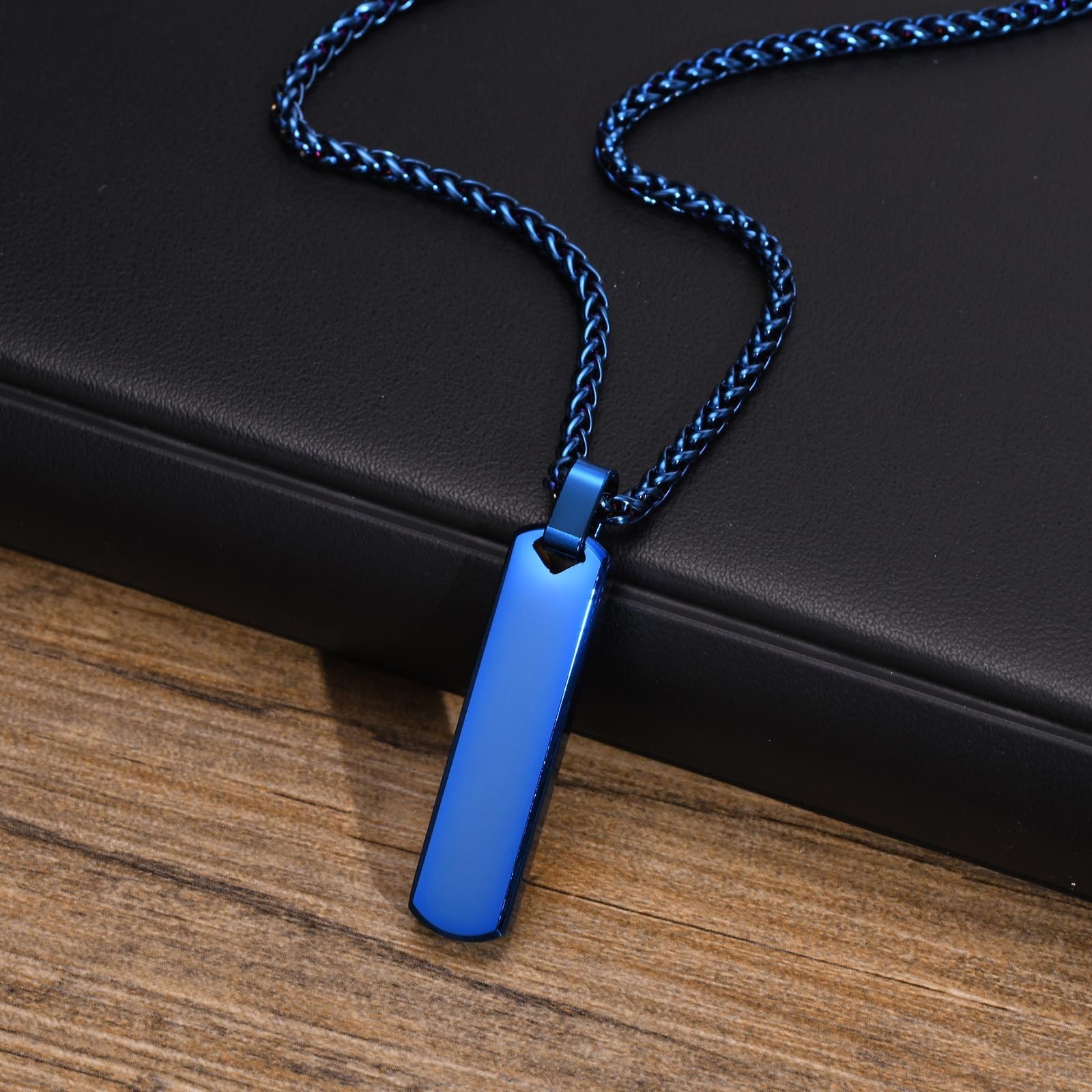 Hot Sale Simple Custom Engravable Letter Vertical Cuboid Geometric Bar Pendant Necklace Stainless Steel Mens Necklace