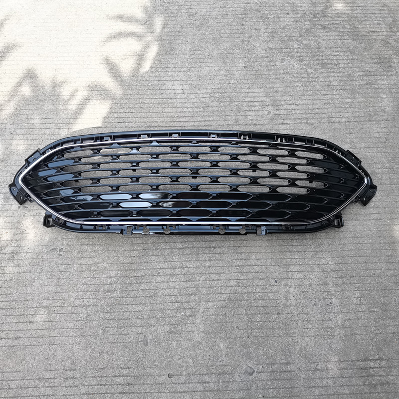 car body kit Car Grille chrome for Kuga Escape 2020 2021 2022