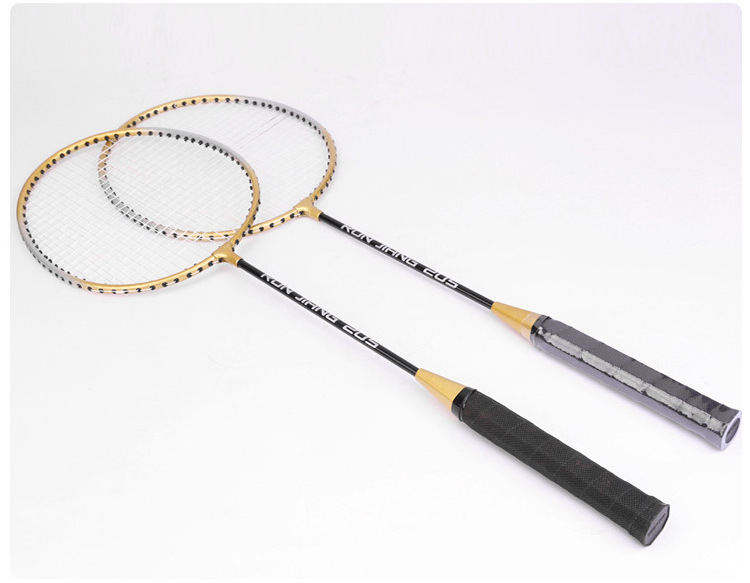 Wellcold fashion steel racket badminton set,cheap badminton racket set for selling