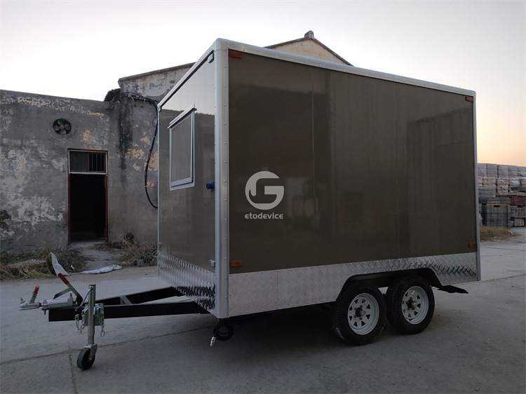 2023 Customized Color Street Food Trailer Hot Dog Cart Ice Cream Juice Bar Mobile Restaurant Food Pickup Truck