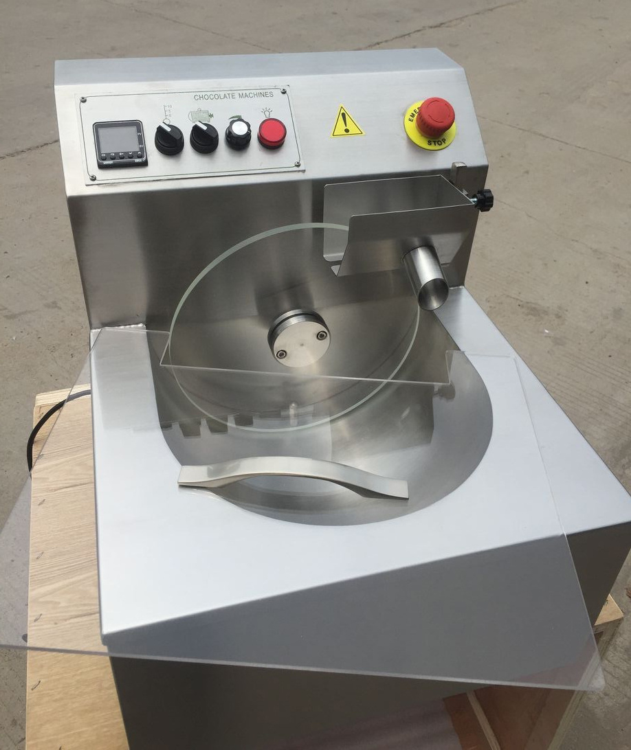 Cheap Small Automatic Chocolate Tempering Machine with Vibrating Vibration Table Chocolate Melting Processing Machine Price