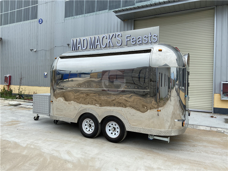 Factory Supply Airstream Bus Food Truck Mobile Crepe Trailer/Street Food Vending Truck/Customized Food Truck Equipment