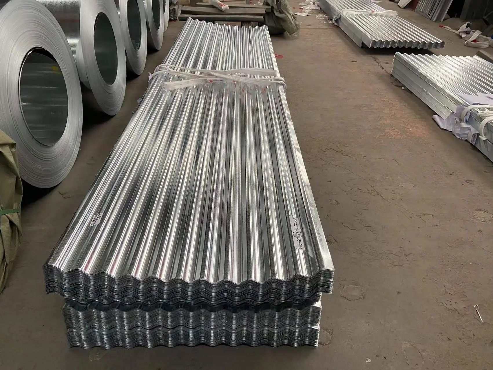 galvanized 4ft x 16ft 35 sheet  iron sheets 0.4mm 24 gauge corrugated steel sheet shake roofing metal panels