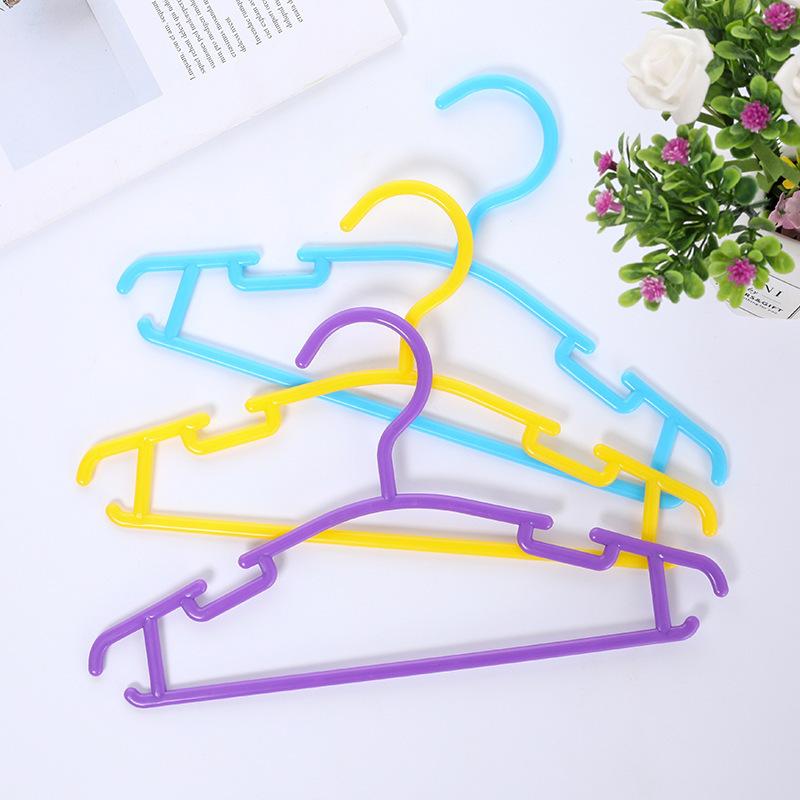 Colorful children's clothes rack kids dress up clothes rack small plastic hanger