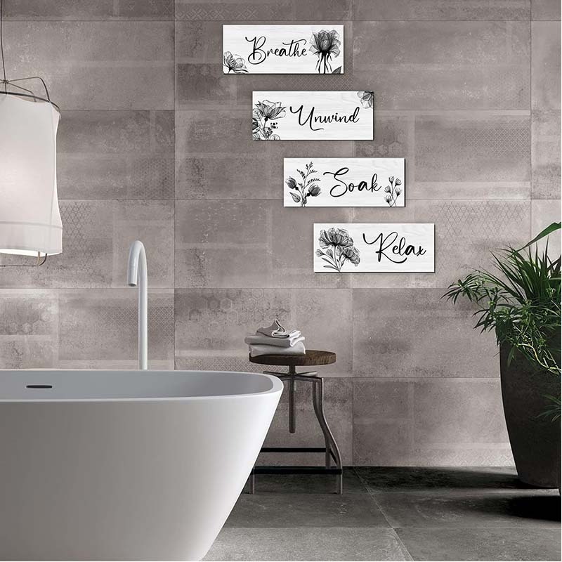 Bathroom Wall Art Rustic Farmhouse Decor Sign Relax Soak Unwind Breathe Wood Hanging Sign for Home Spa Bathroom Laundry Decor