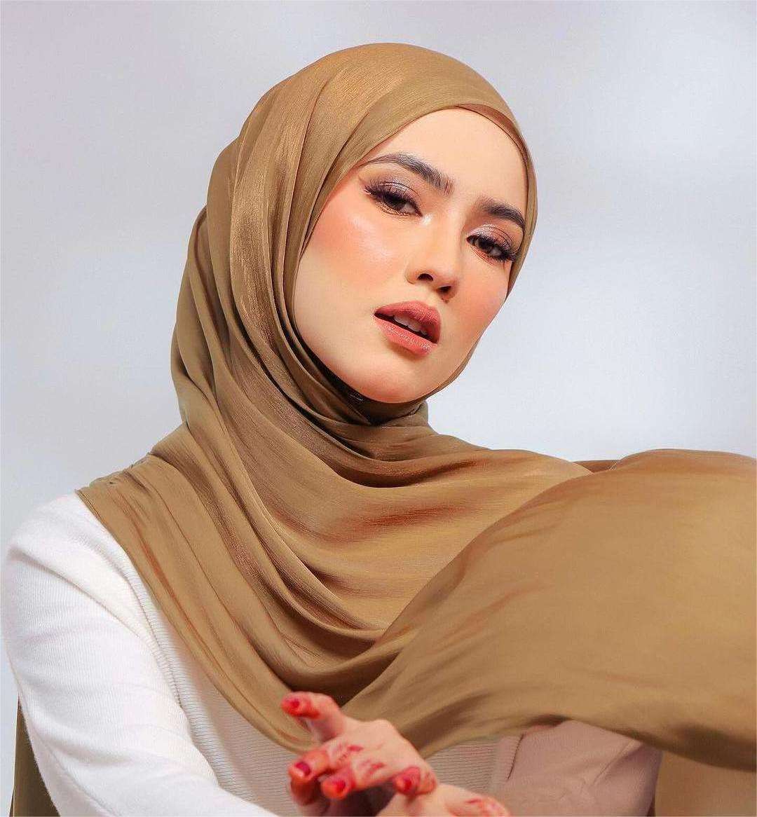 Newest Shawl Tundung Shiny Crinkle Chiffon Scarf Women Plain Muslim Pleated Glitter Shimmer Chiffon Hijab Silk Shawl