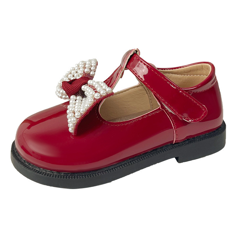 Spring autumn 2022 new baby children's pearl rhinestone soft sole princess shoes girl lacquer finish small leather shoes