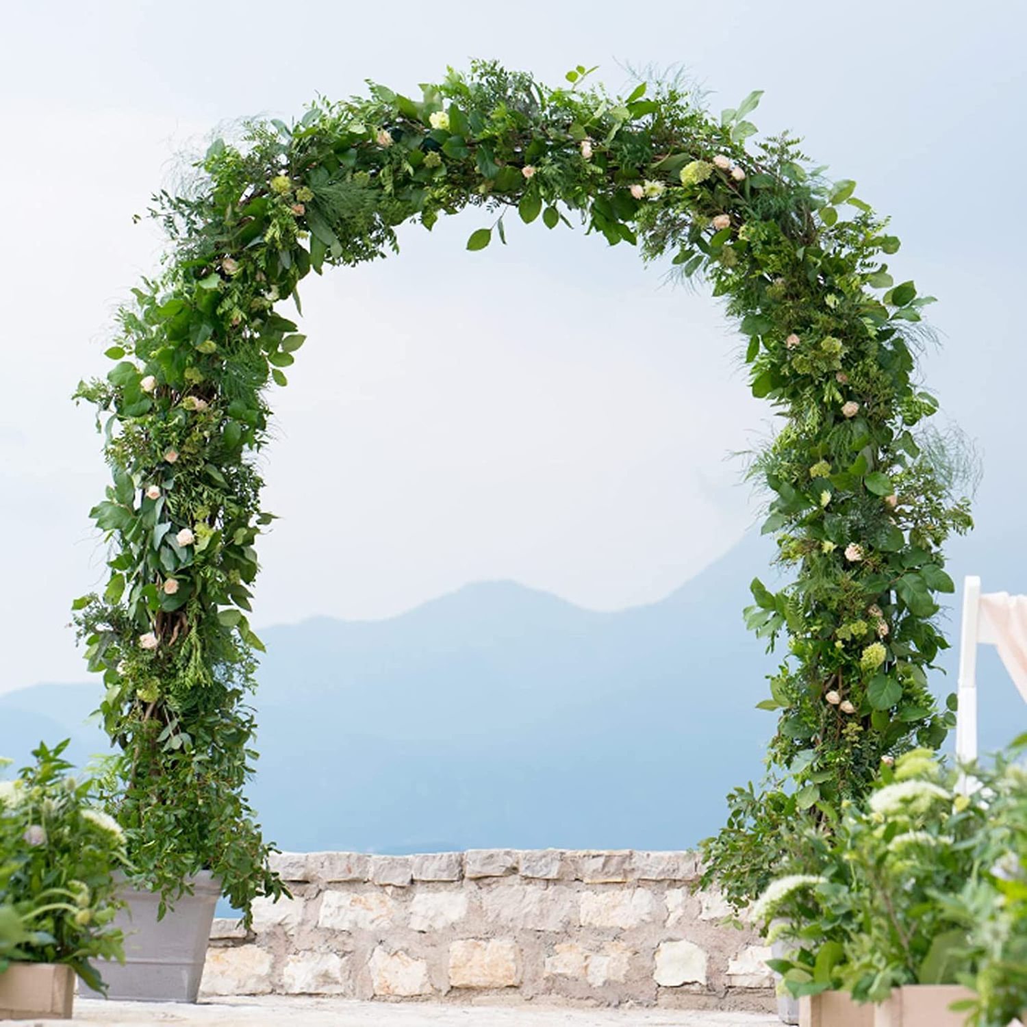 Customized Galvanized Steel Pipe Baking Paint Outdoor Romantic Wedding Balloon Arch Garden Pergola Climbing Vine Flower Rack