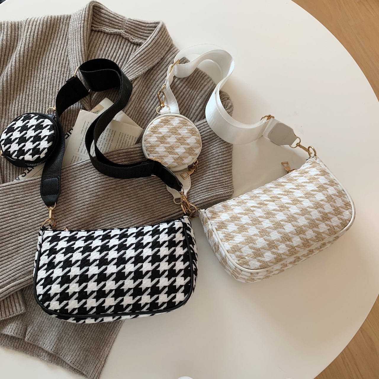 Small 2pcs Crossbody Bags Female Vintage Plaid Shoulder Bags with Mini Round Purse Women Shoulder Bags