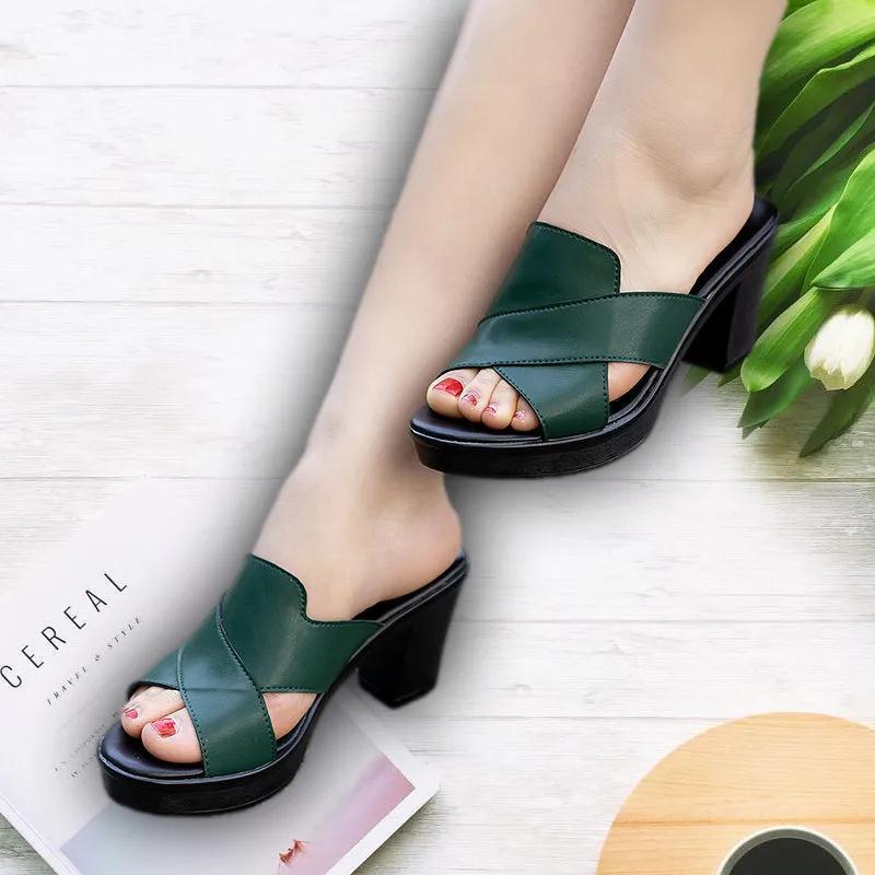 Wholesale large summer fashion new women's sandals and slippers with thick heels and high heels for women's casual sandals