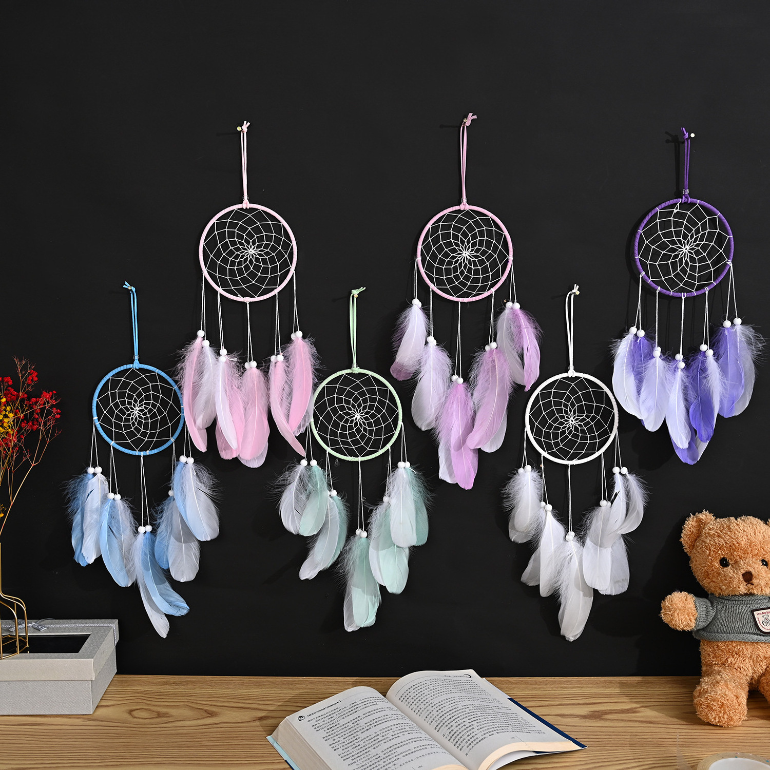 2022 Handmade Wall Decor with Lights Home Ornaments Craft Gift for Bedroom Fancy Feather Dream Catcher dreamcatcher for Girls