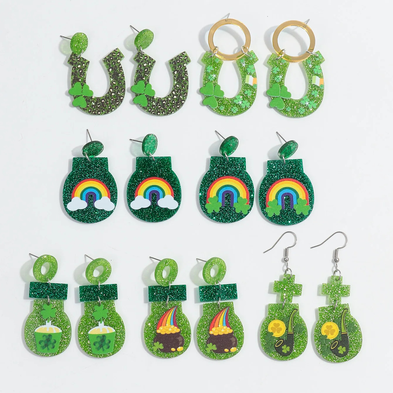 New green hat Holiday jewelry Glitter Cloud pipe Rainbow light bulb Fun four-leaf clover acrylic earrings for St. Patrick's Day