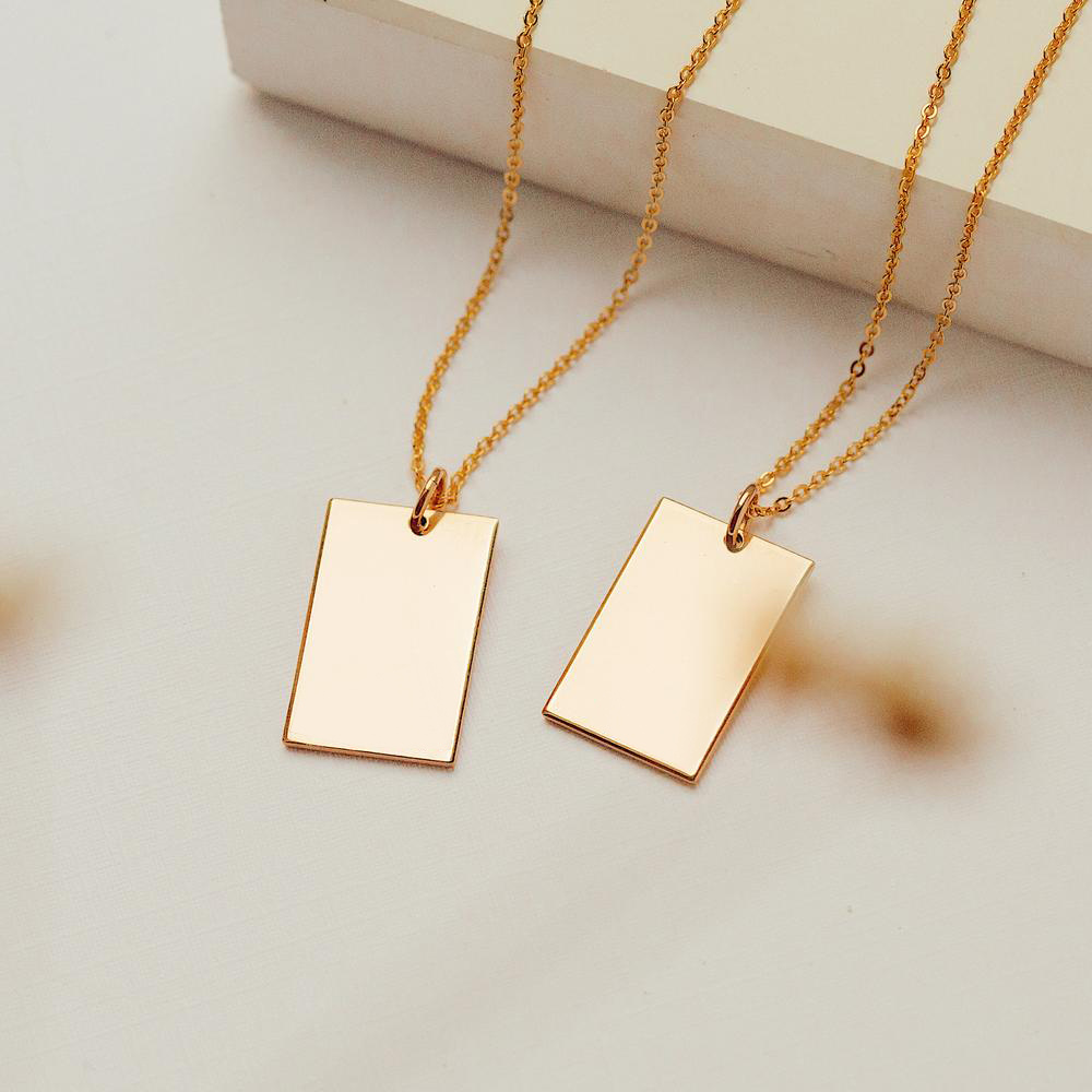 eManco Rectangle Engravable Personalized Pendant Necklace for Women Men Trendy Stainless Steel Gold Necklace