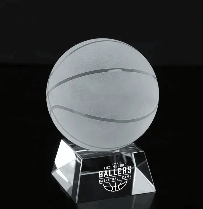 Guangzhou wholesale Fantasy K9 Crystal basketball Trophy custom 3D logo Crystal ball Trophy