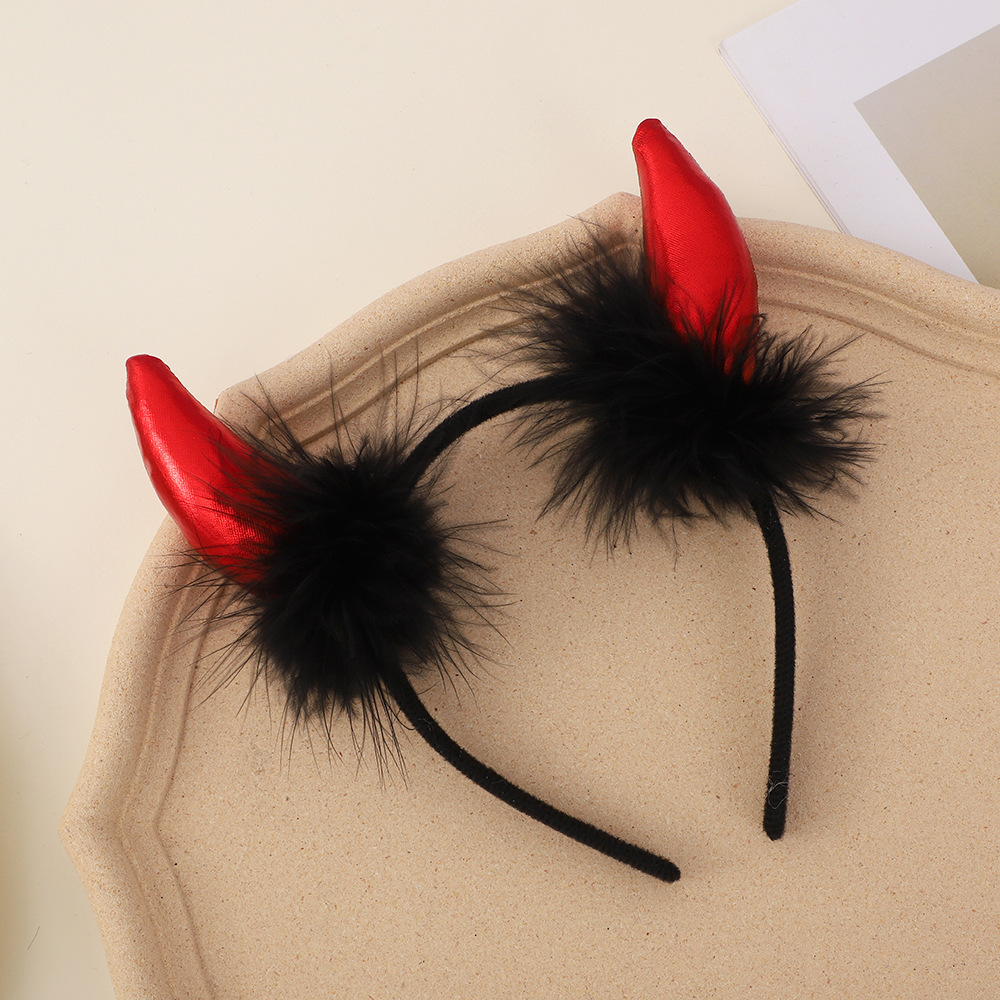 A262 Halloween Devil Headwear Headband Size Bull Horn Ear Hair Clip Red Dark Horn Gothic Jewelry Wholesale