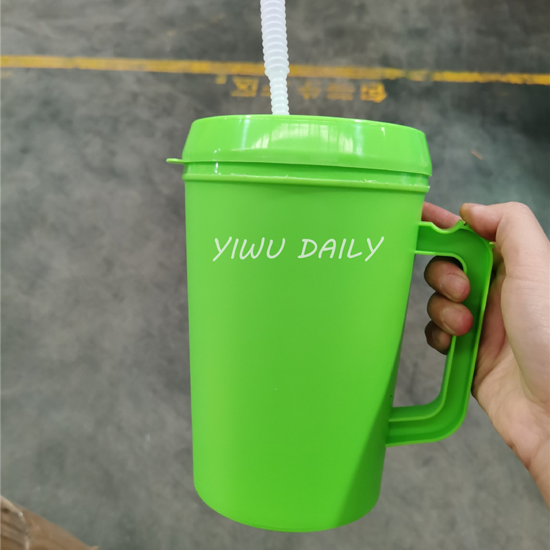 New Arrival Vinyl store double wall PP plastic 34oz solid trucker mug with handle lids straw cup color custom