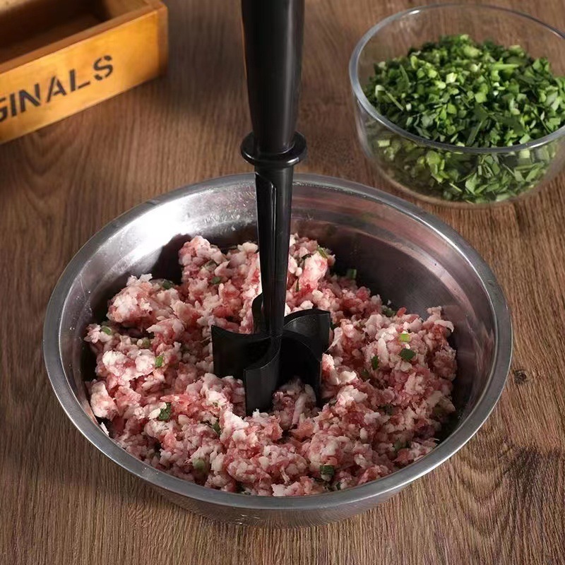 A Must-Have for Your Home Kitchen! Handheld Meat Chopper Makes Mixing Ground Easier