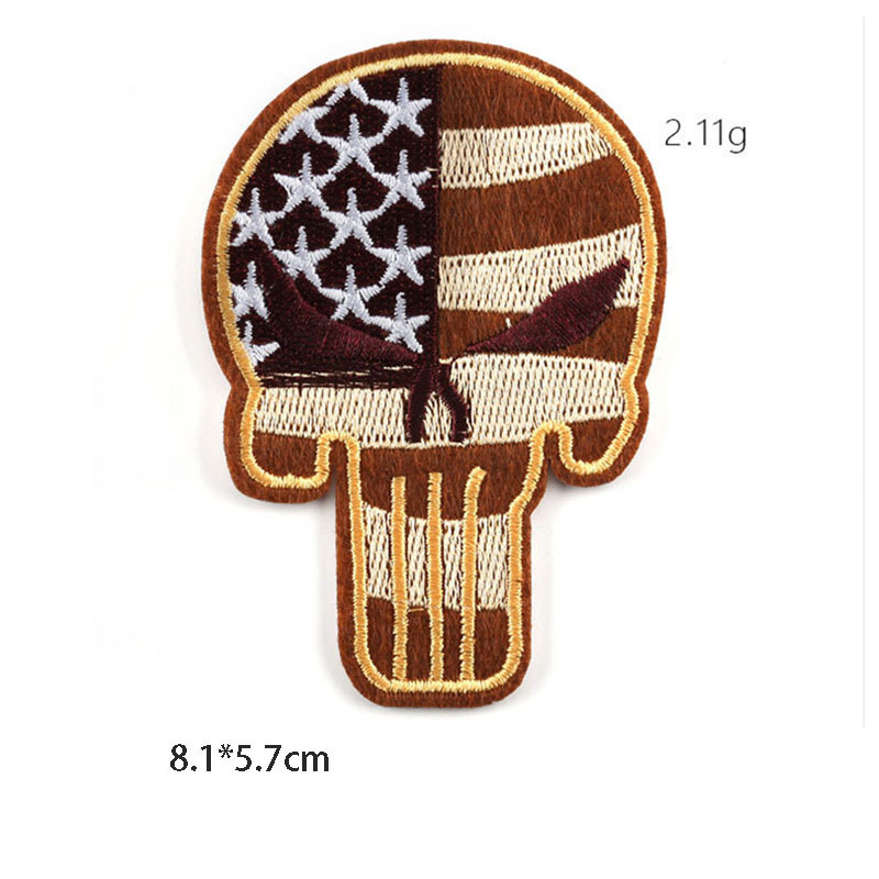 Various skull heads pattern Embroidery Clothing accessories small Patches with glue Clothing jeans hat shoes use