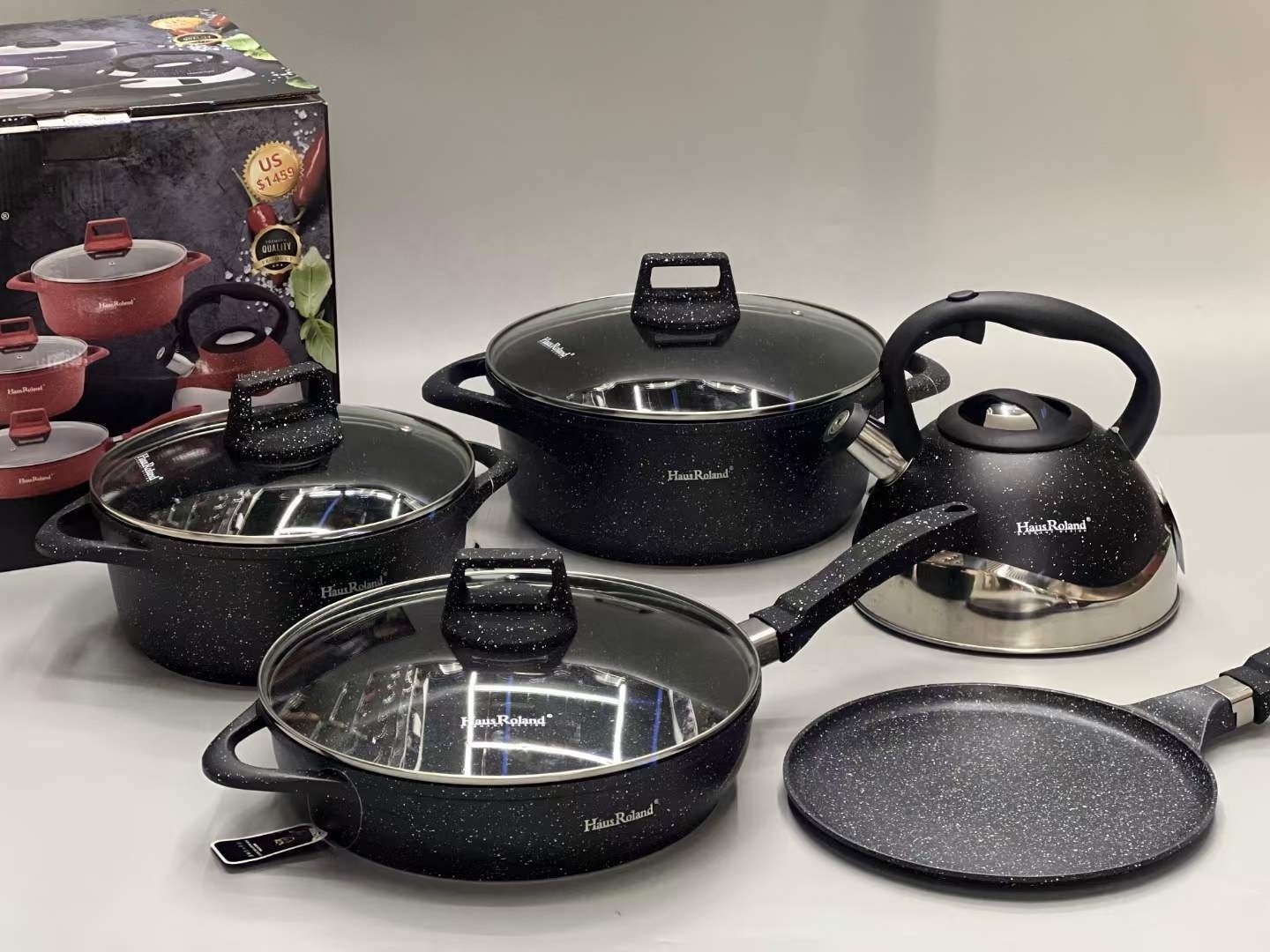 HausRoland 8pcs smile kitchen cooking pot non-stick cookware set with kettle