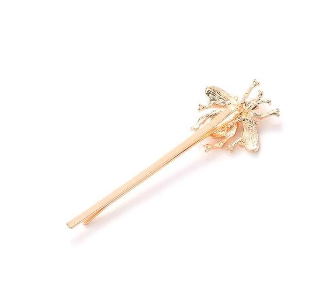 H36-172  pretty gold and silver girls lovely honey bee bobby hair pins