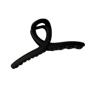 Wholesale large 12.5cm shark clip casual matte plastic hair clip can be customized specifications color freight can talk