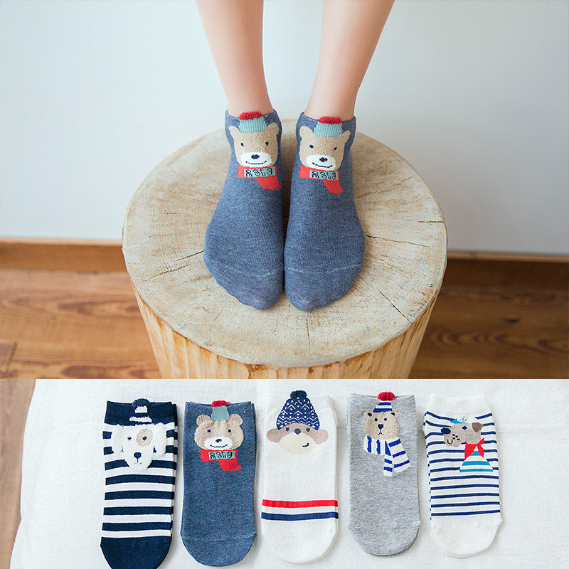 Multi-designs Wholesale New Style Comfortable Lovely Cartoon Cute Animals Socks Cats Feather Yarn Socks Funny Women Ankle Socks