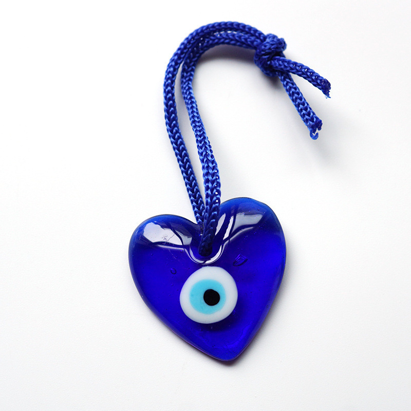 Kingcome Blue Devil's Eyes Heart-shaped Pendant Necklaces Turkish Greek Ornament Accessories Evil Angel Eye Necklace