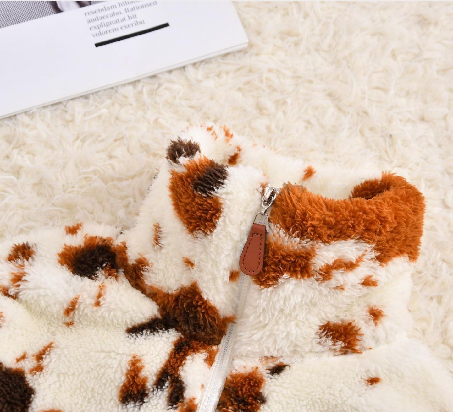 New product stand-up collar warm double-sided plush cow color plush mommy and me sherpa fleece pullover cow print jacket