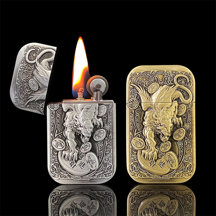 Factory Flint Match Oil Lighter Personality Creative Embossed Zinc Alloy Lucky Pixiu Metal Windproof Lighter Smoke Accesoires