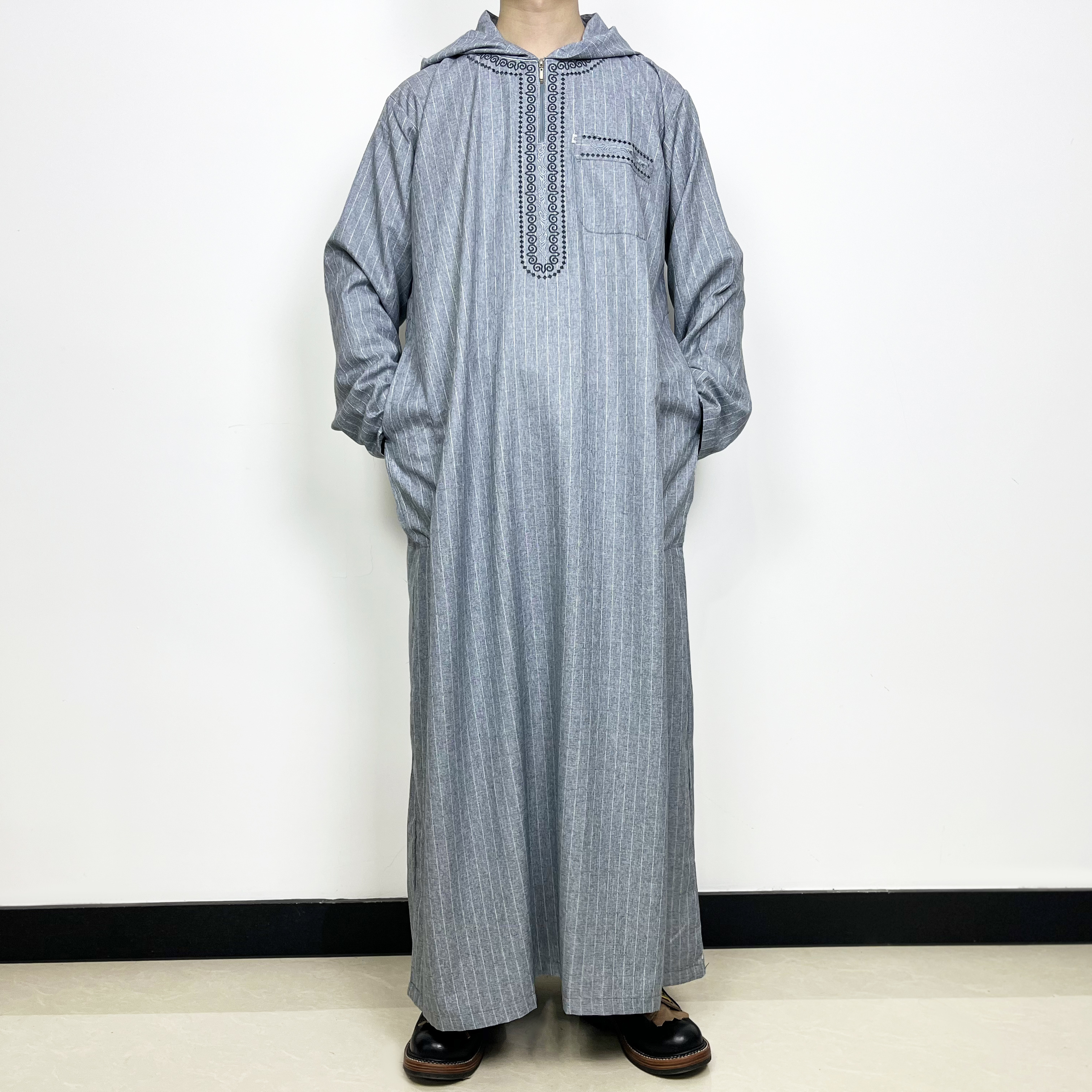 new design jubah arab islamic clothing stripe pattern robe Embroidered Caftan with hat hooded Moroccan style men thobe