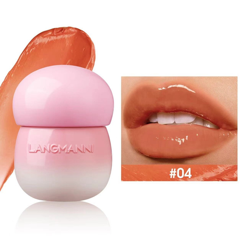 The new mushroom is moisturizing and not easy to fade. It does not stick to the cup of mushroom and is filled with lipstick