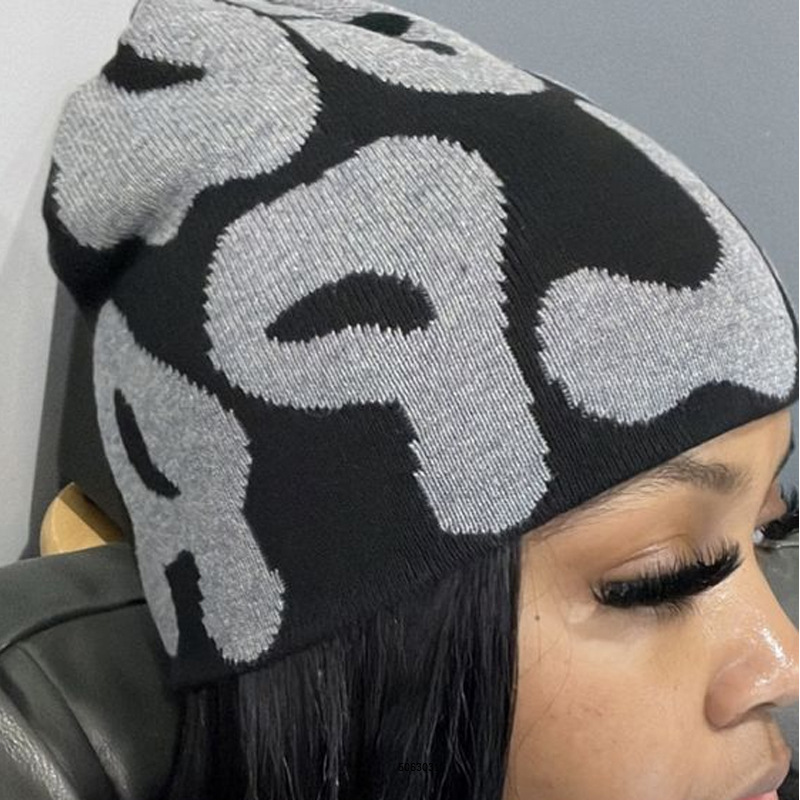 Wholesale Custom Logo Winter Warm Cuffless Skull Cap Mea Jacquard Acrylic Knitted Beanie Hats