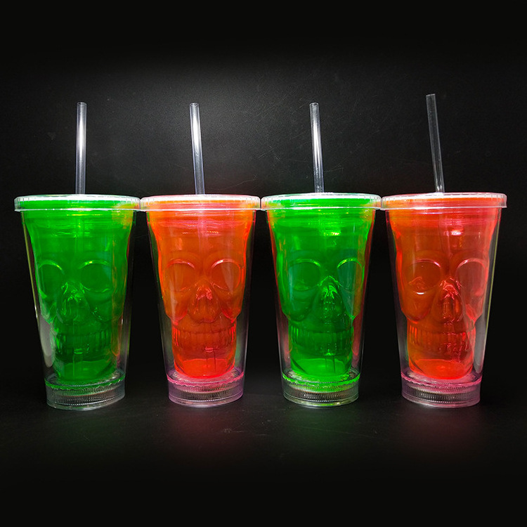 Wholesale Clear Plastic Skull Cups With Straws Led Halloween Double Wall Tumbler Cup Light Up Drinking Straw Cup