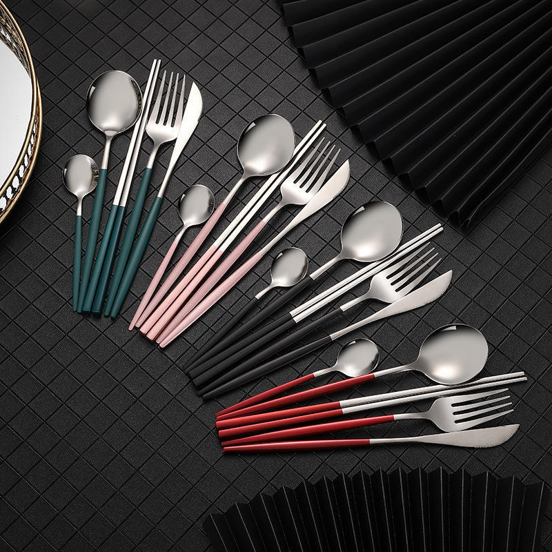 Wholesale Custom Portugal Style Stainless Steel Spoons Forks Knives Cutlery Set Restaurant Hotel Party Wedding Dinner Tableware