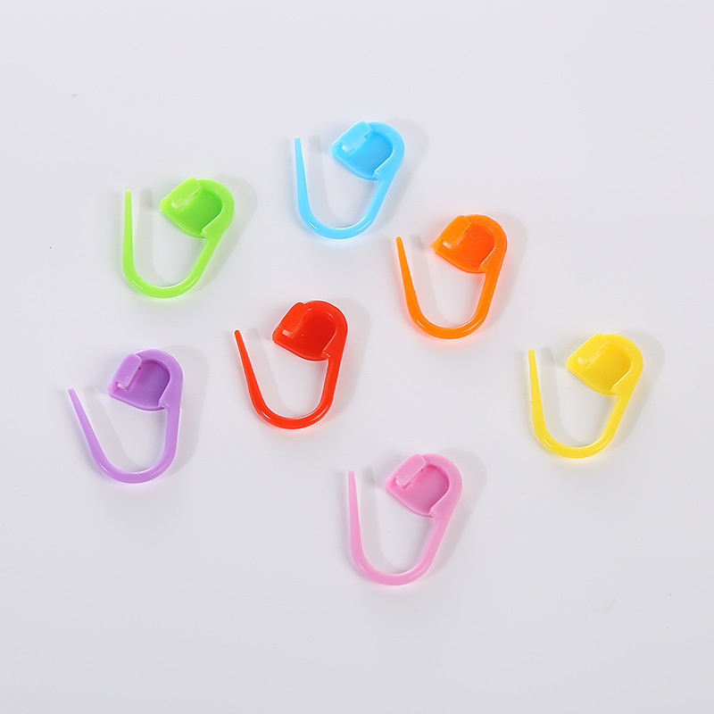 100PCS Mix Color Knitting Stitch Counter Crochet Locking Stitch Markers Stitch Needle Clip Knitting Crochet Markers (100)