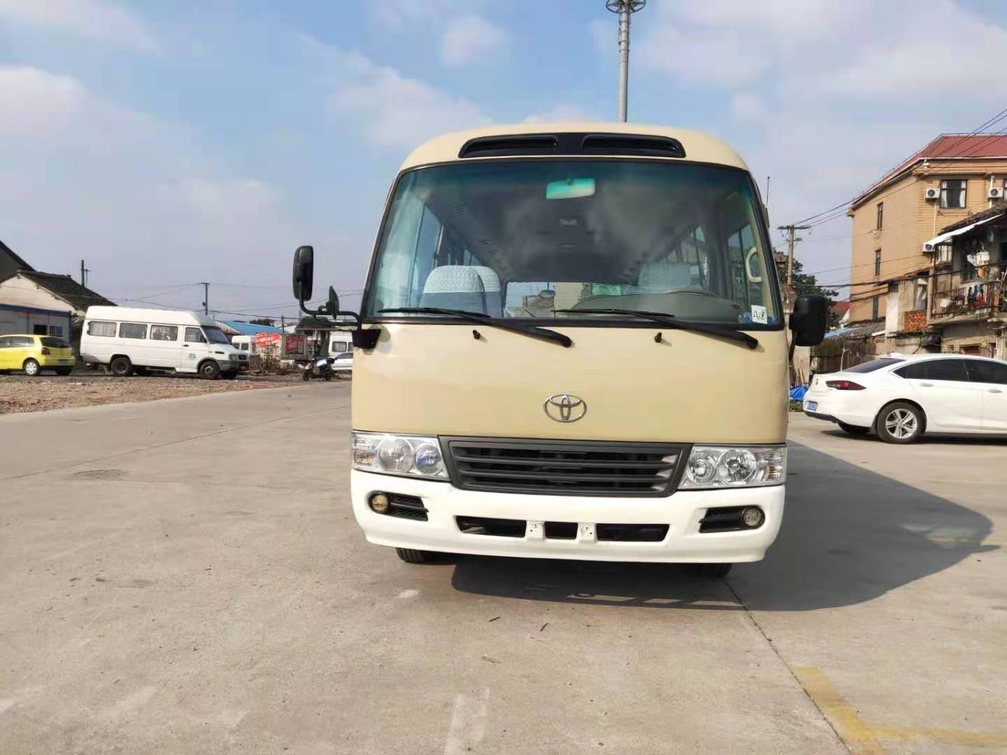 Used Toyota Coaster Bus 23-30 Passengers in high quality good condition for sale used car left hand drive Sale