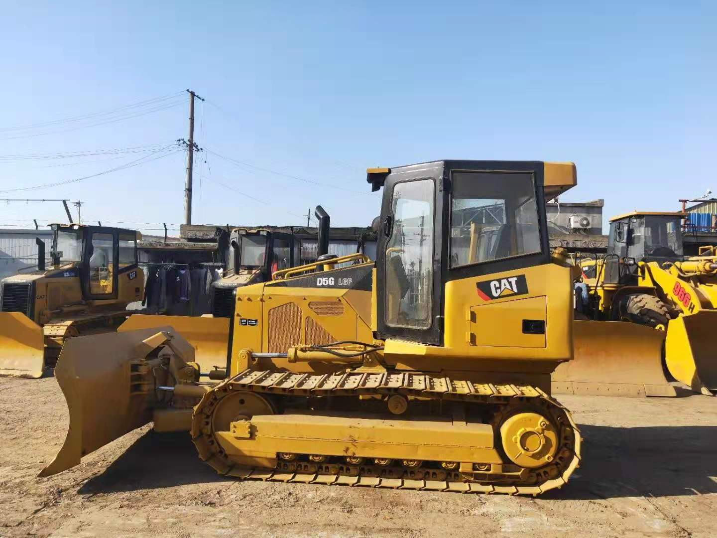 2014 2012 used caterpillar heavy crawler bulldozer dozer D5G D5M D6H D7H FOR SALE second hand cat dozer D5G  in stock