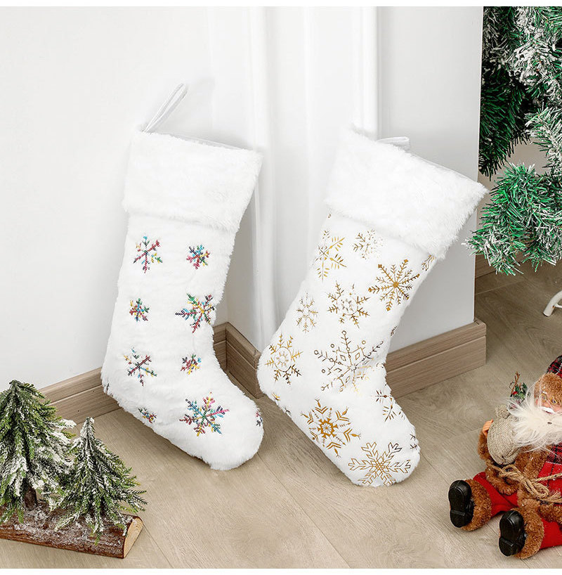 Soft Non-Woven Patterned Santa Claus Animals Socks for Assorted Xmas Tree Hanging Decor Party Christmas Stockings