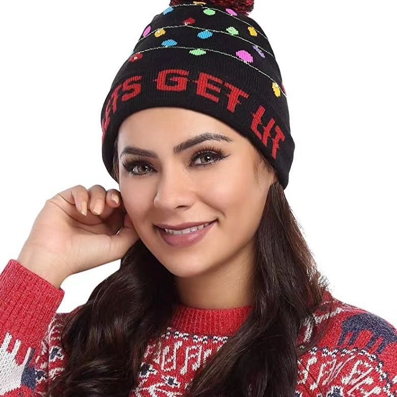 Hot-selling LED Light-Up 3 Flash Full Acrylic Knitted Hat Unisex Warm Winter Christmas Beanies for Adults Kids Style Plush