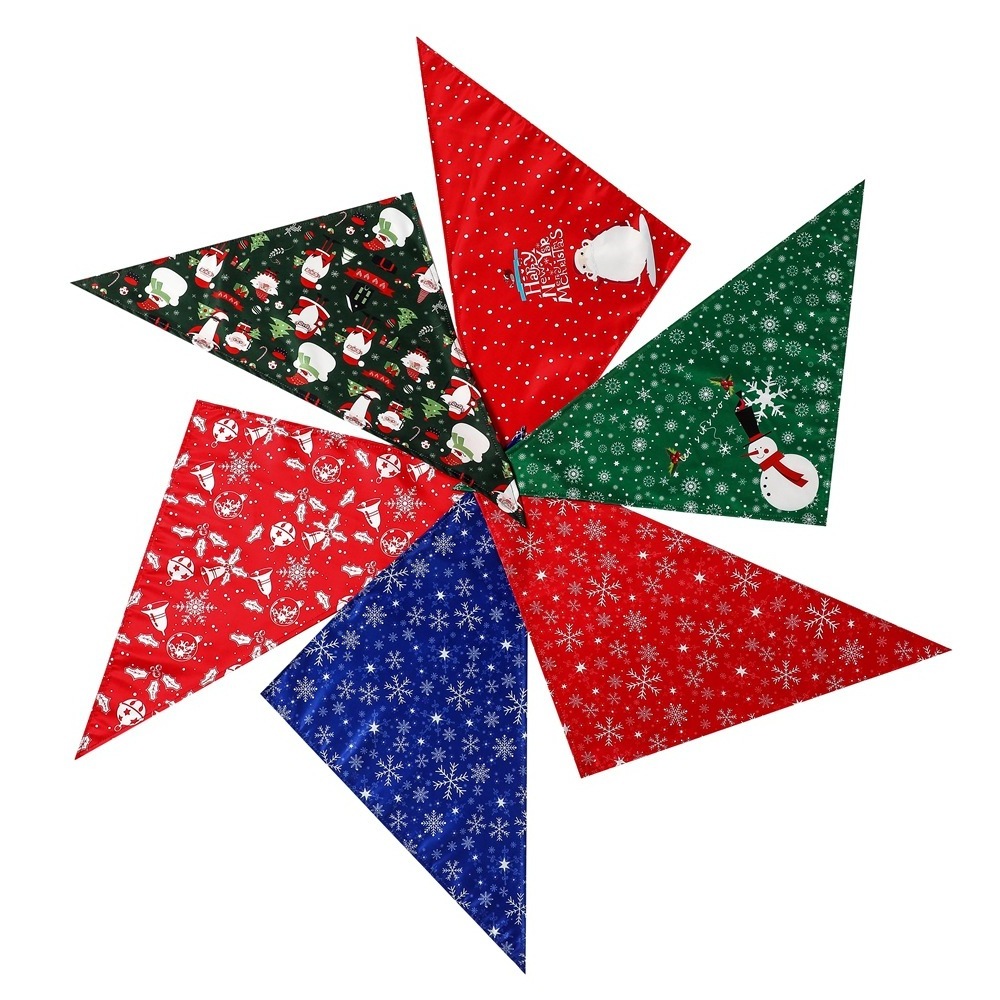 High quality cotton dog bandanas pattern digital printing pet dog triangle christmas bandanas for pets