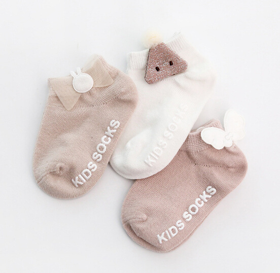 high quality Organic cotton  non slip baby socks with lace toddler gripper princess socks