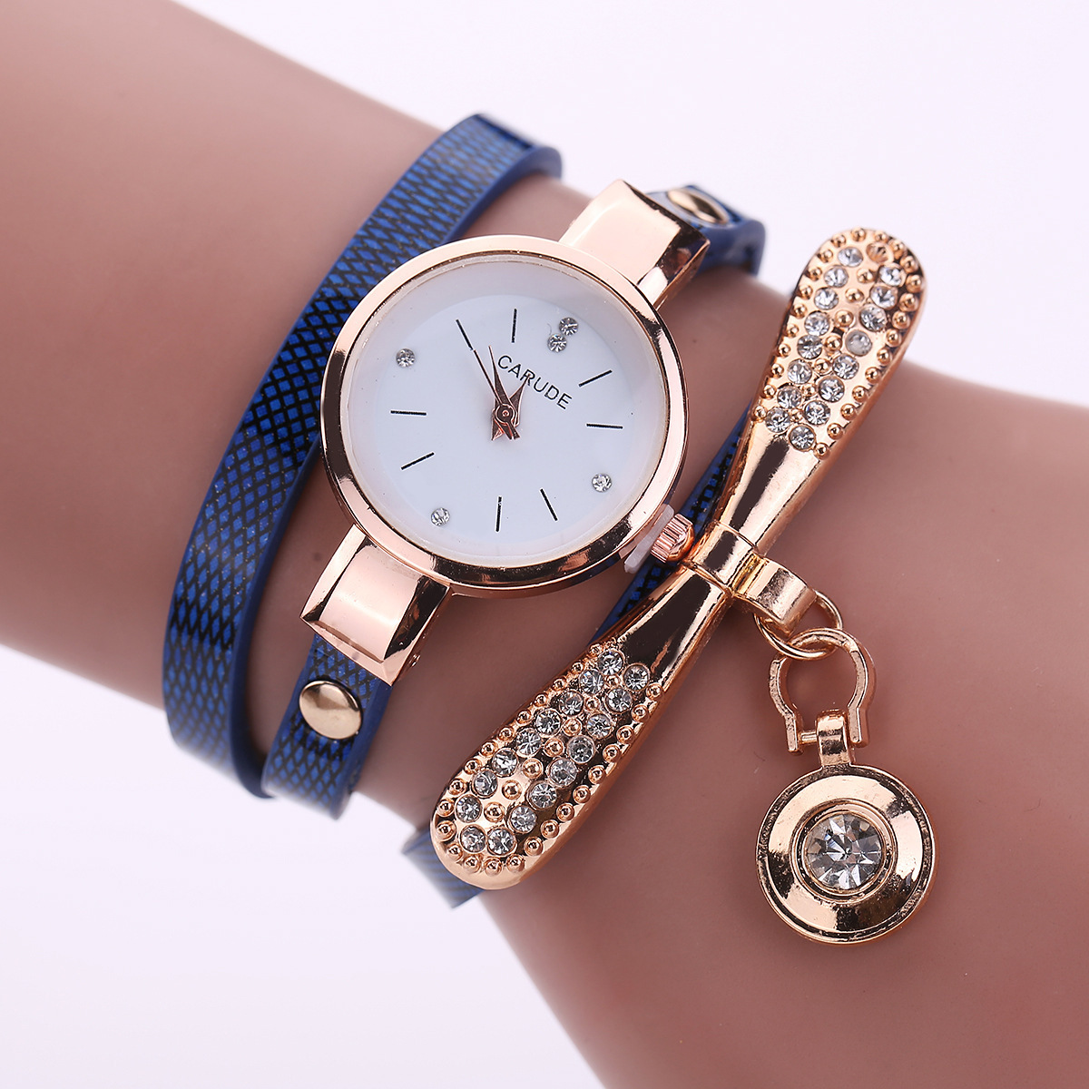 Luxury Leather Cute Charm Quartz Watch Women Ladies Casual Crystal Fashion Bracelet Wrist Watch relogio feminino female