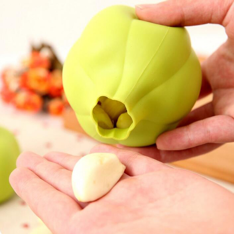 Garlic Peeler Soft Garlic Press Kitchen Accessories Home Peeled Practical Silicone Garlic Stripping Tool