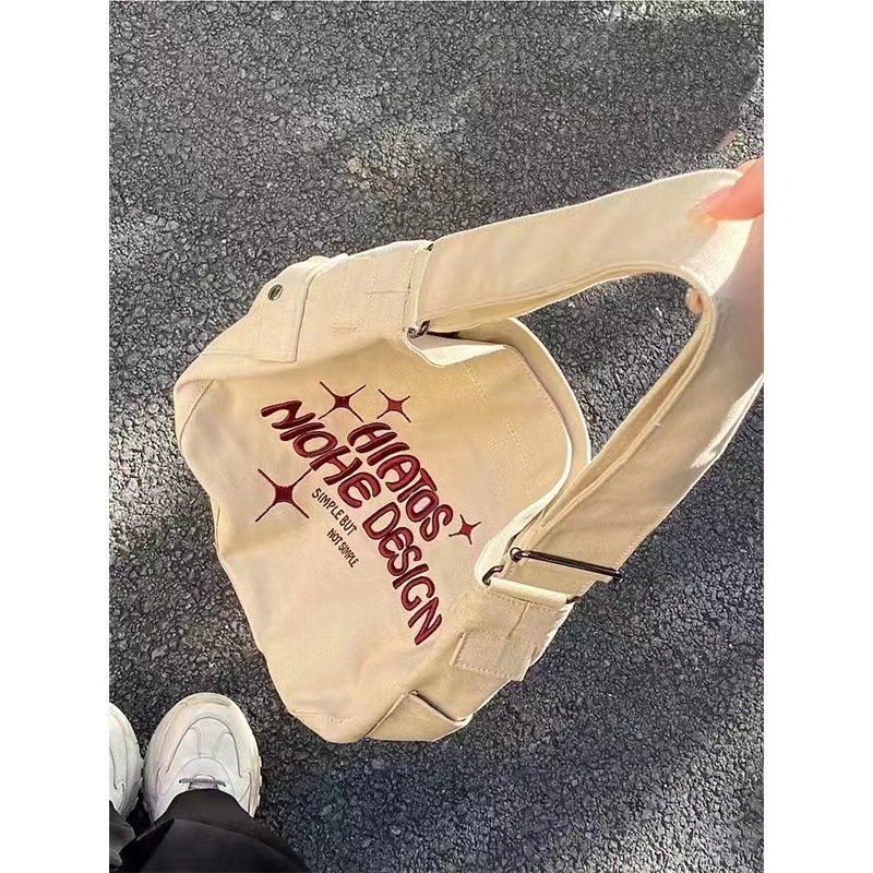 Embroider Japanese Women's New Canvas One Shoulder Fashion Tote Bag Oblique Span Tote Students Commute To Class Fashion Tote Bag